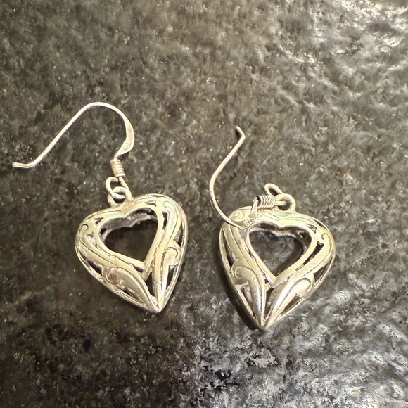 Vintage Sterling Silver Open Heart Filigree Hook Drop Dangle Earrings – 4g - Picture 9 of 9